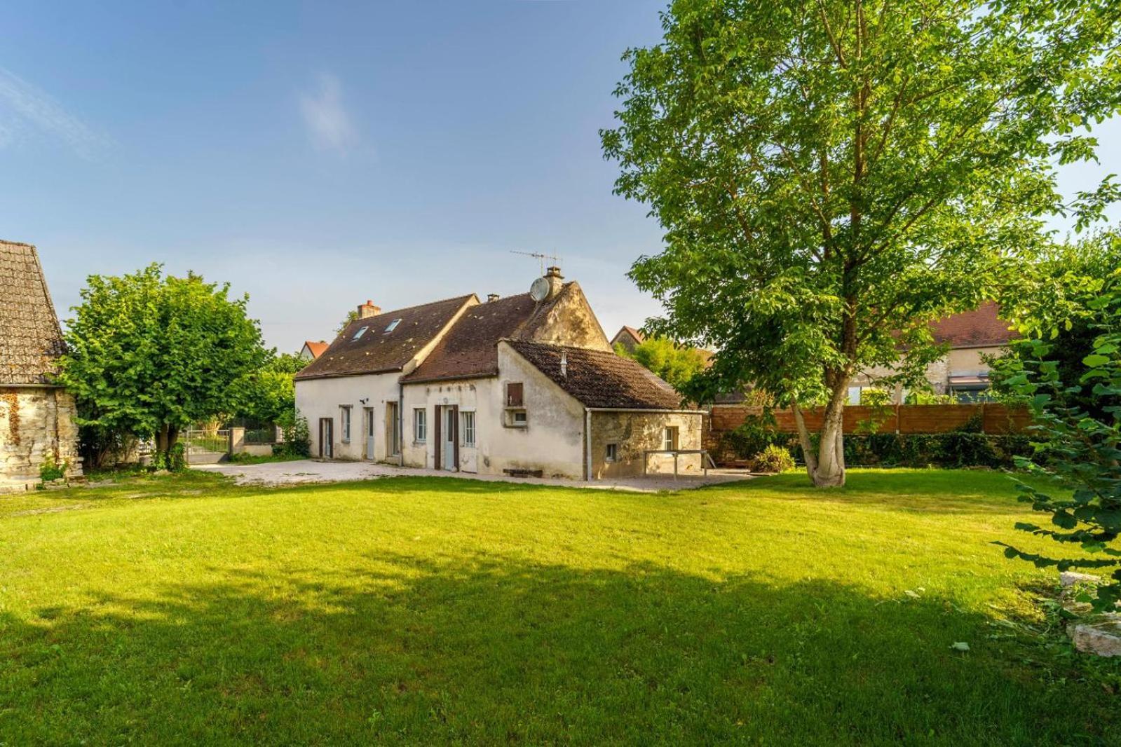 Maison De Vacances Gilly-lès-Cîteaux Exterior foto
